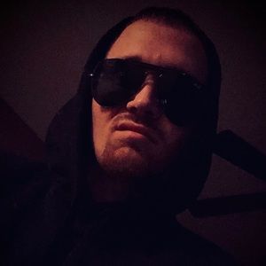 Meet your Posher, Shelby